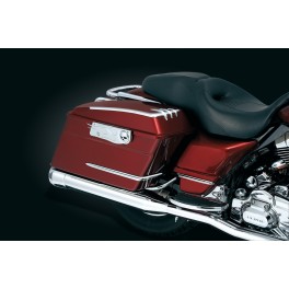 FINITURE FREGI CROMATI KURYAKYN PER BORSE VALIGIE LATERALI HARLEY FINITURE FREGI CROMATI KURYAKYN PER BORSE VALIGIE LATERALI HARLEY